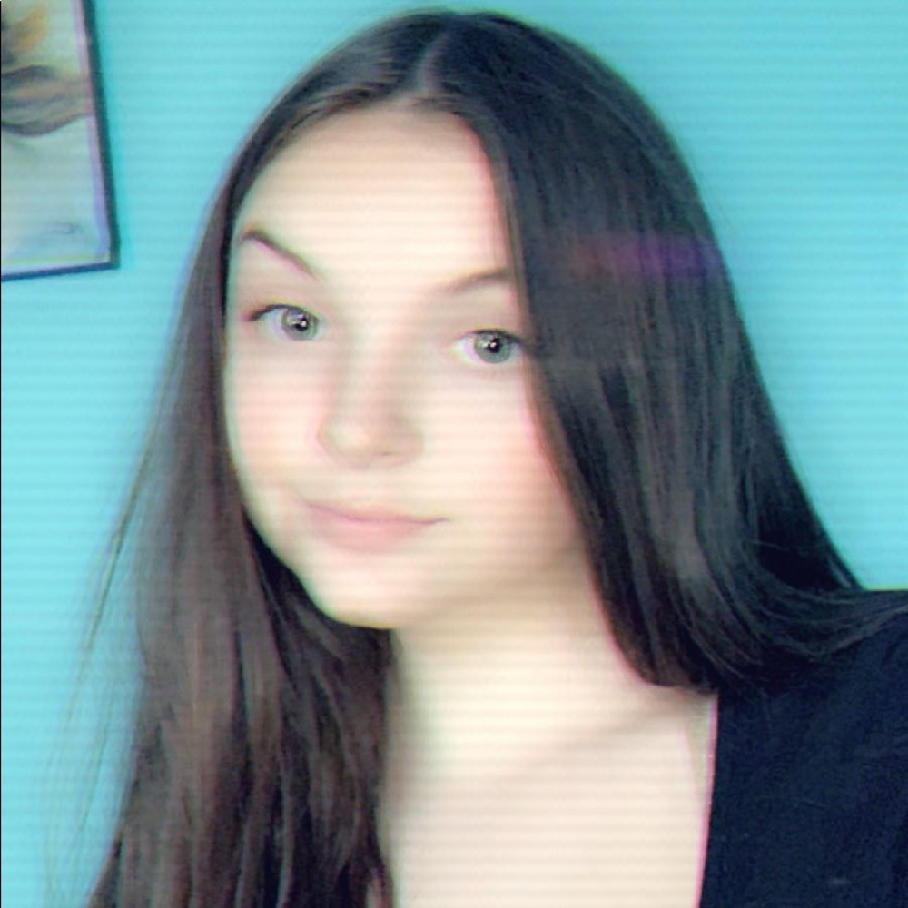 Meet your Posher, Hannah